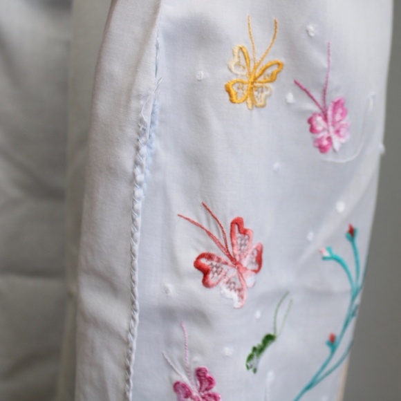 Natori Neiman Marcus Vintage Blue Floral Embroidery Midi Nightgown Size Small​ - Picture 9 of 10